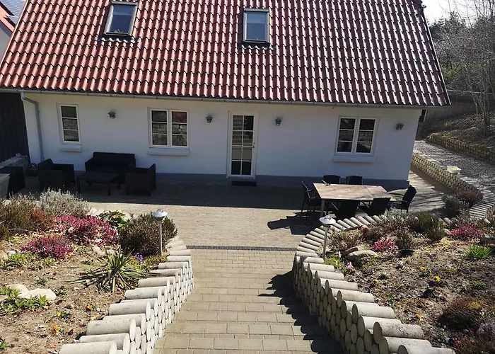 Billund - Assengaard 住宿加早餐酒店 3*